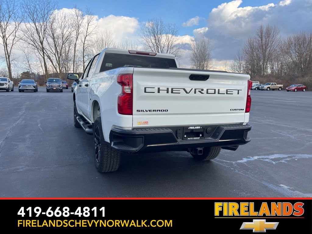 Used 2025 Chevrolet Silverado 1500 Custom Trail Boss w/ Turbomax Blackout Package image 10