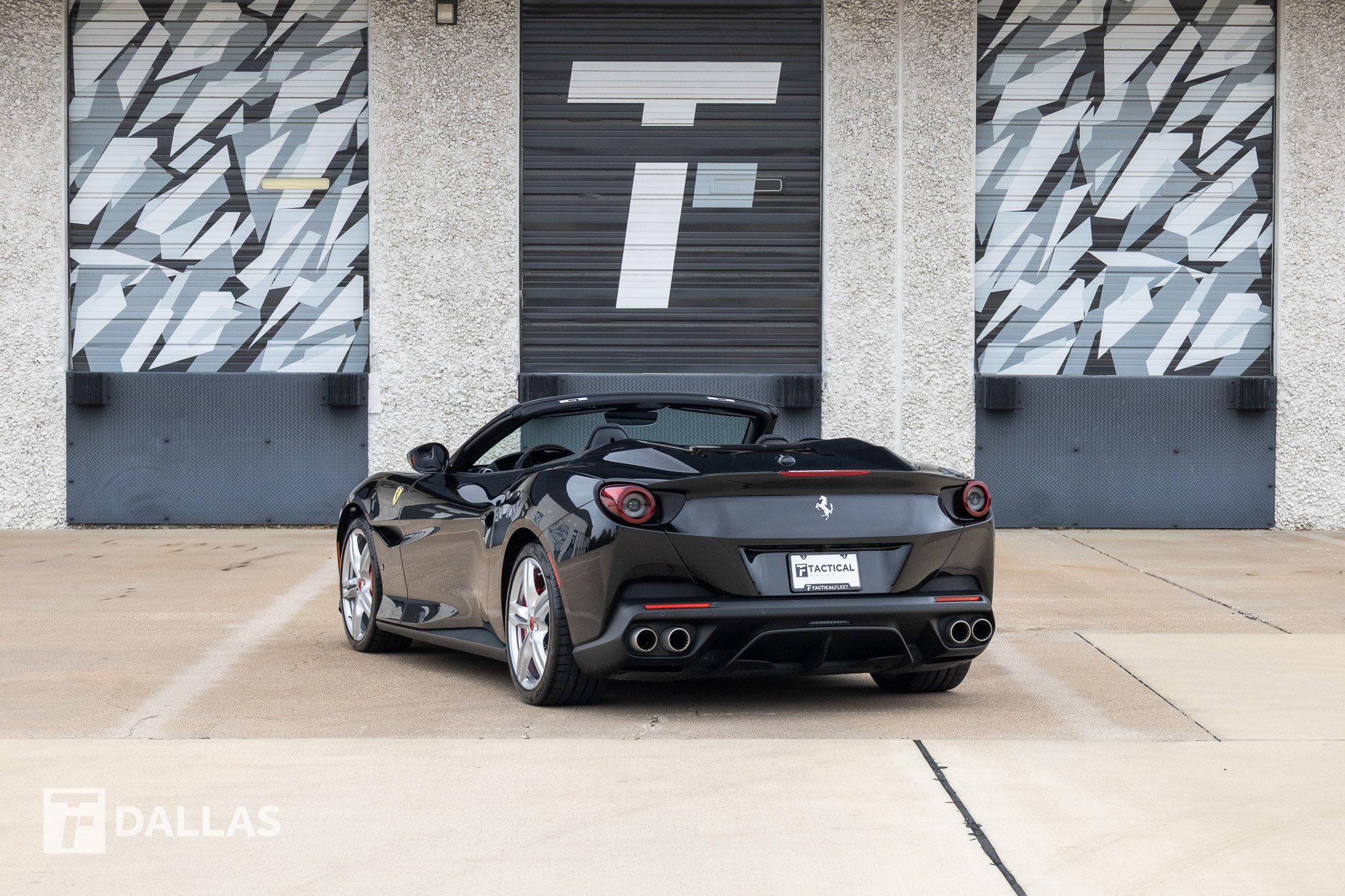 Used 2020 Ferrari Portofino image 11