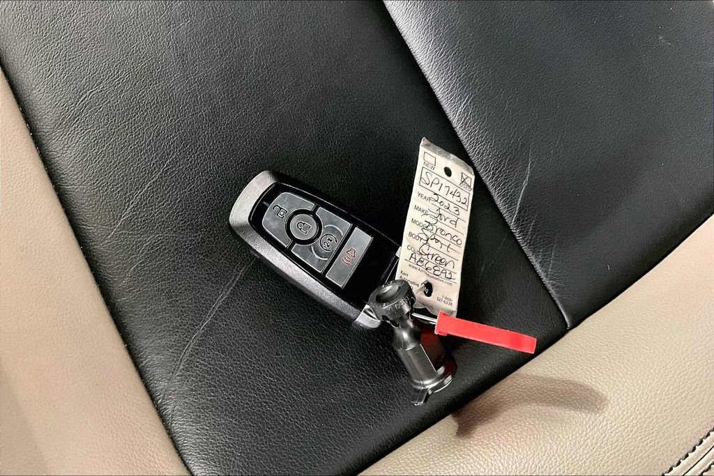 Used 2023 Ford Bronco Wildtrak image 10