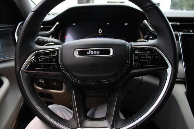 Used 2022 Jeep Grand Cherokee L Overland AWD/4WD image 17