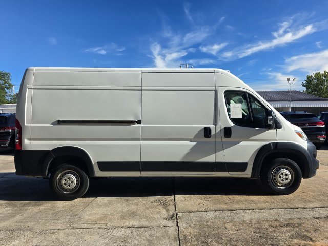 Used 2025 RAM ProMaster 2500 w/ Convenience Group FWD image 4