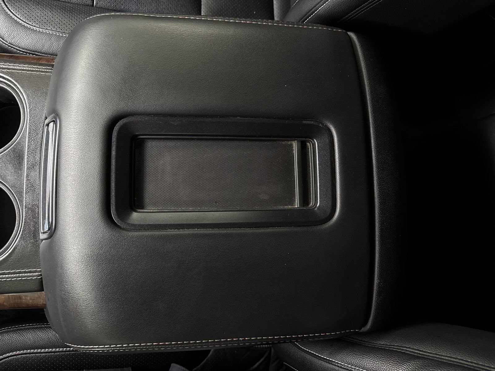 Used 2020 Chevrolet Tahoe LS w/ Enhanced Driver Alert Package AWD/4WD image 31