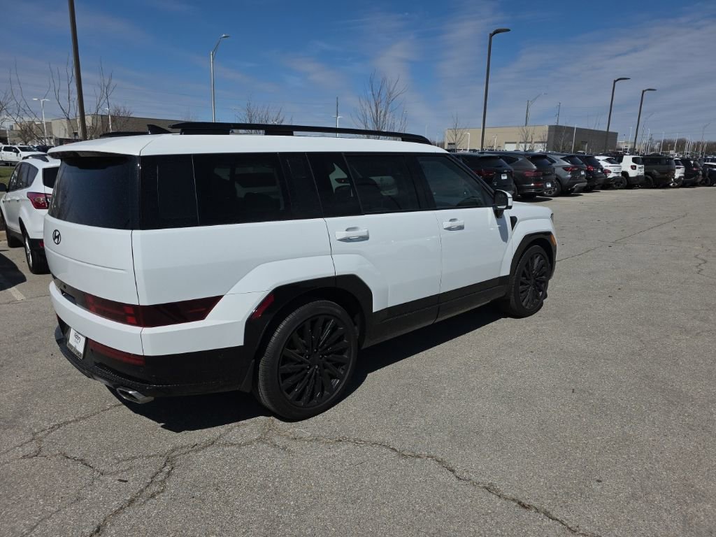 Used 2025 Hyundai Santa Fe Calligraphy image 5