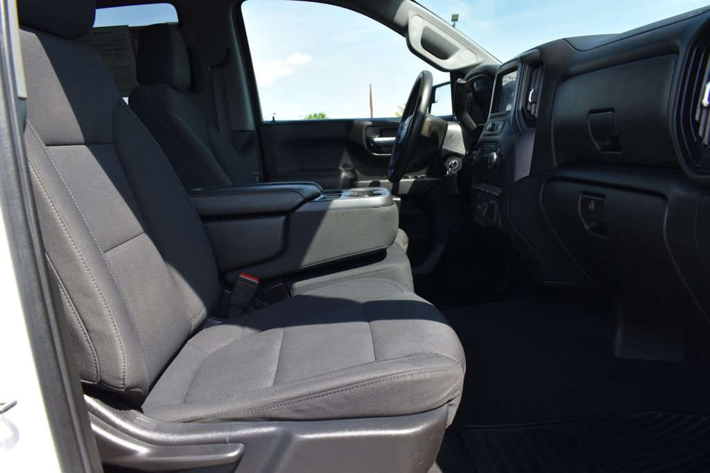 Used 2021 Chevrolet Silverado 1500 Custom RWD image 4