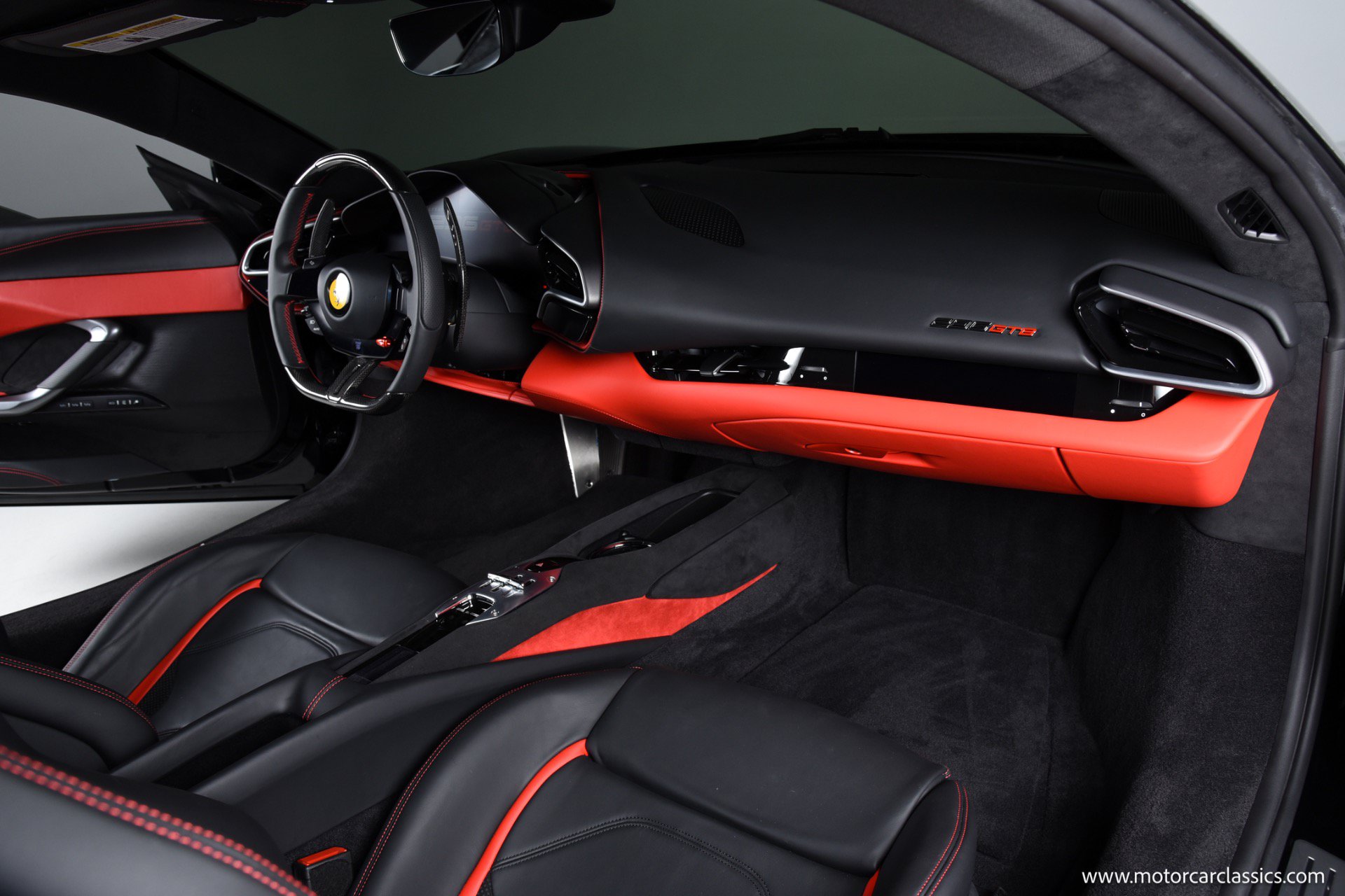 Used 2023 Ferrari 296 GTB RWD image 19