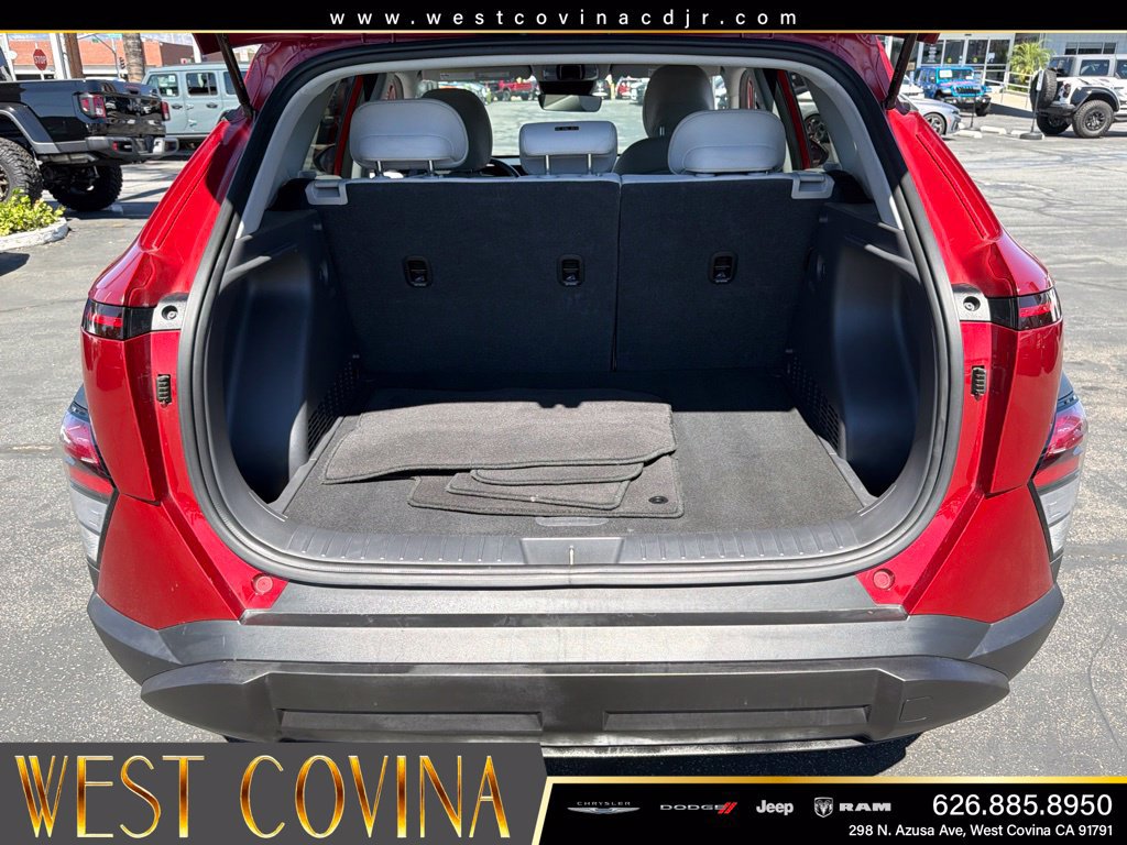 Used 2024 Hyundai Kona SEL AWD/4WD image 13