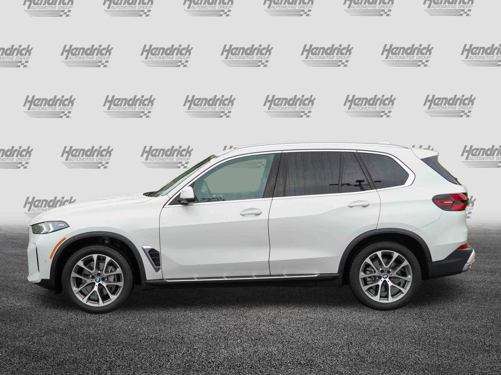Certified 2025 BMW X5 xDrive40i w/ Climate Comfort Package image 6