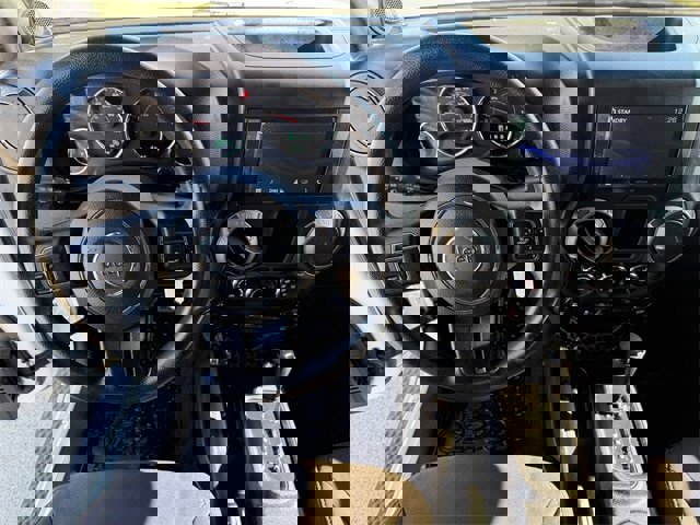 Used 2014 Jeep Wrangler Sport image 13