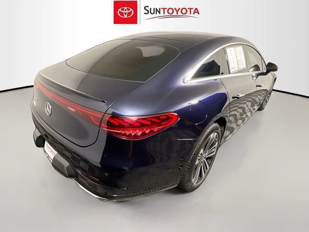 Used 2022 Mercedes-Benz EQS 450+ Sedan image 4