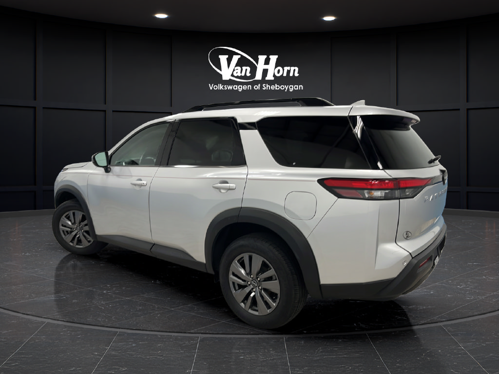 Used 2025 Nissan Pathfinder SV w/ Cargo Package AWD/4WD image 5
