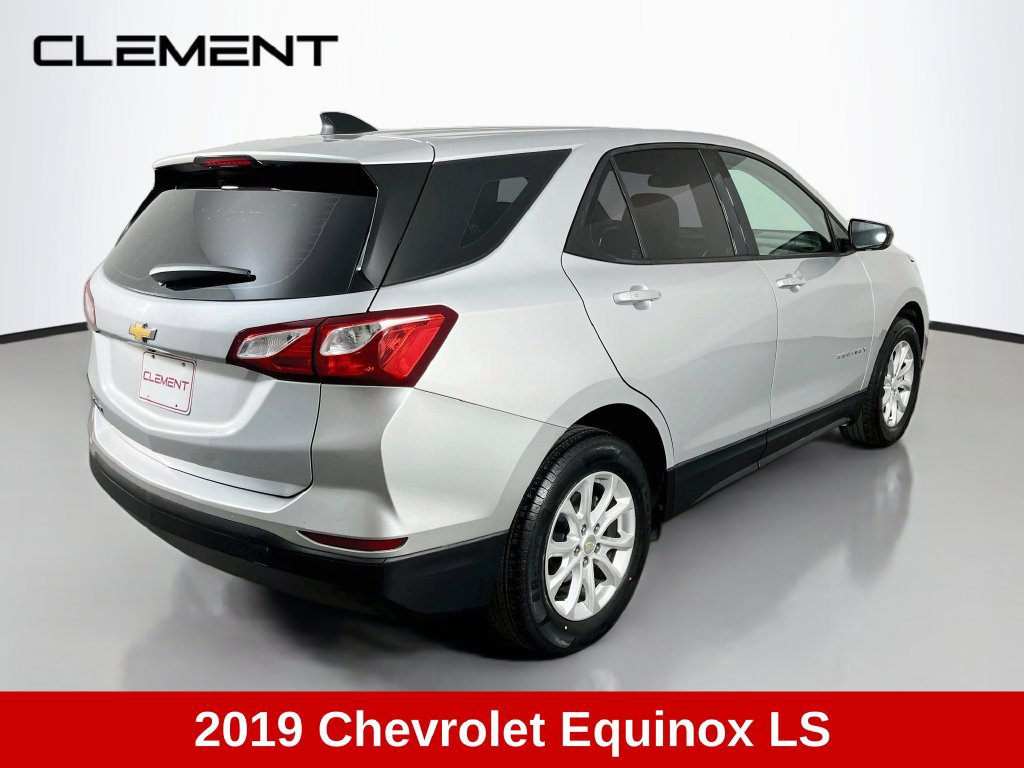 Used 2019 Chevrolet Equinox LS FWD image 6