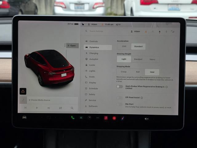Used 2021 Tesla Model Y Long Range image 33