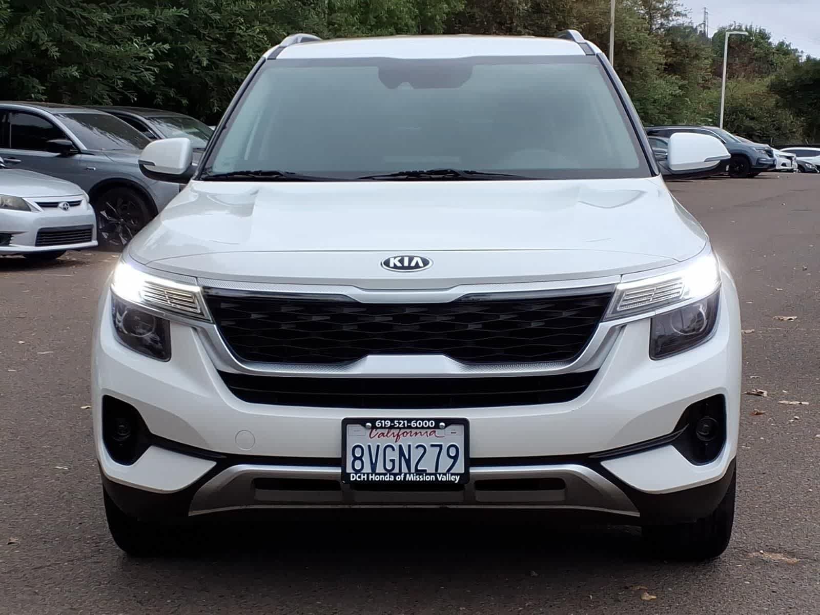 Used 2021 Kia Seltos S FWD image 2