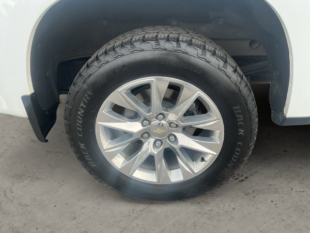 Used 2019 Chevrolet Silverado 1500 LTZ w/ LTZ Plus Package AWD/4WD image 9