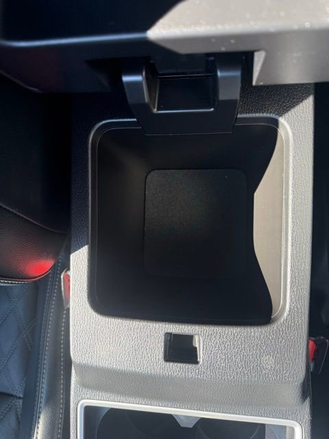 Used 2024 Mitsubishi Outlander SEL image 31