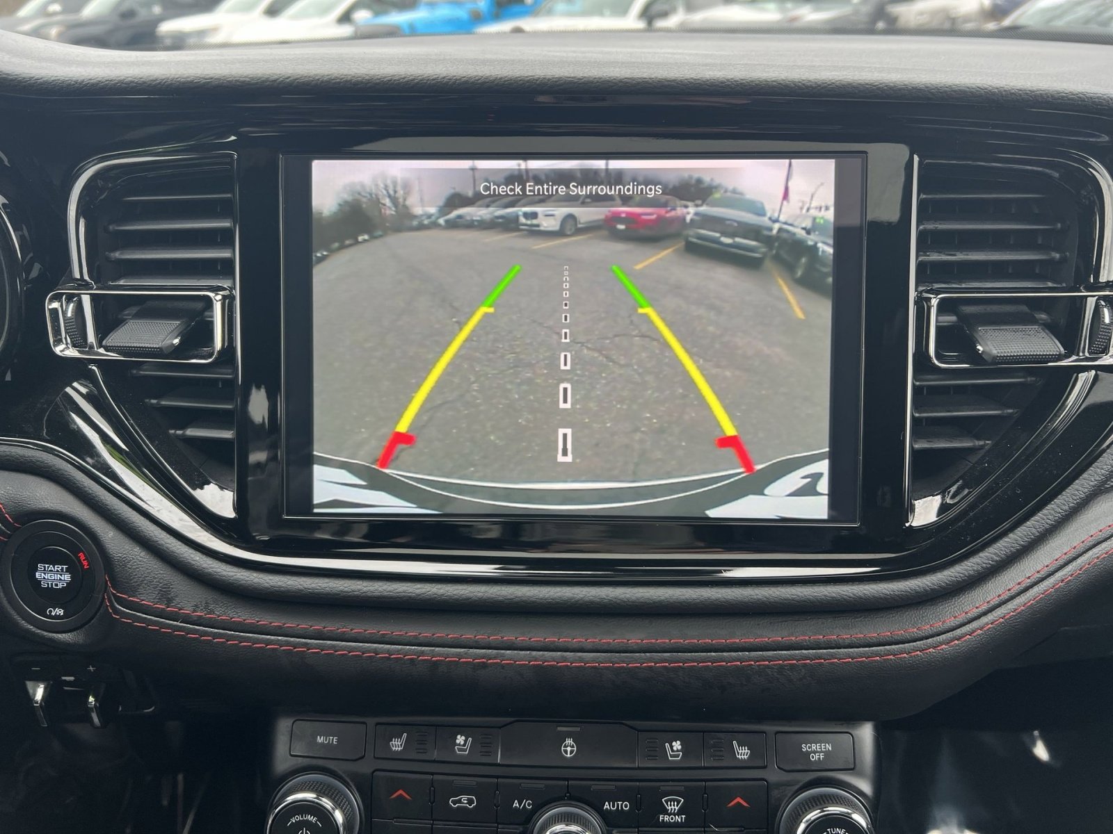 Used 2025 Dodge Durango R/T image 33