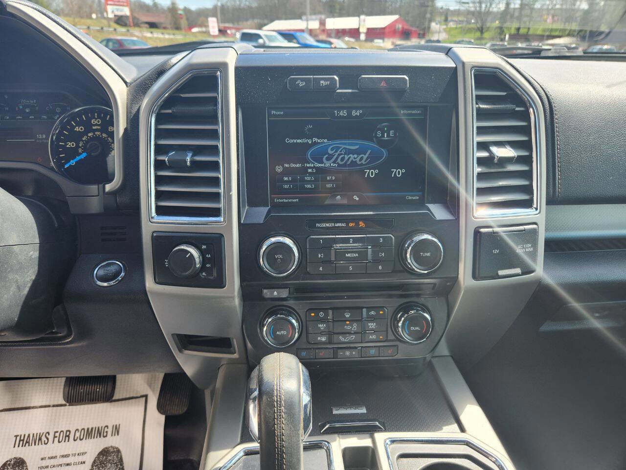 Used 2015 Ford F150 Lariat image 12