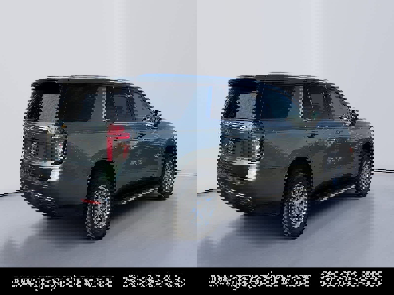 Used 2023 Chevrolet Tahoe LT image 3