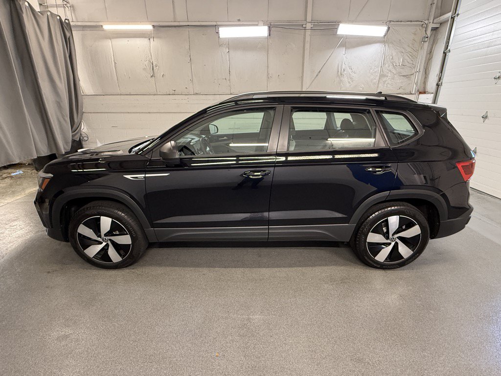 Certified 2024 Volkswagen Taos S AWD/4WD image 4