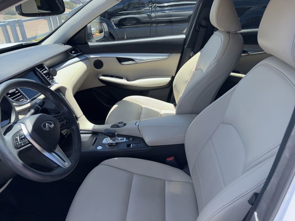 Used 2021 INFINITI QX50 Luxe FWD image 7