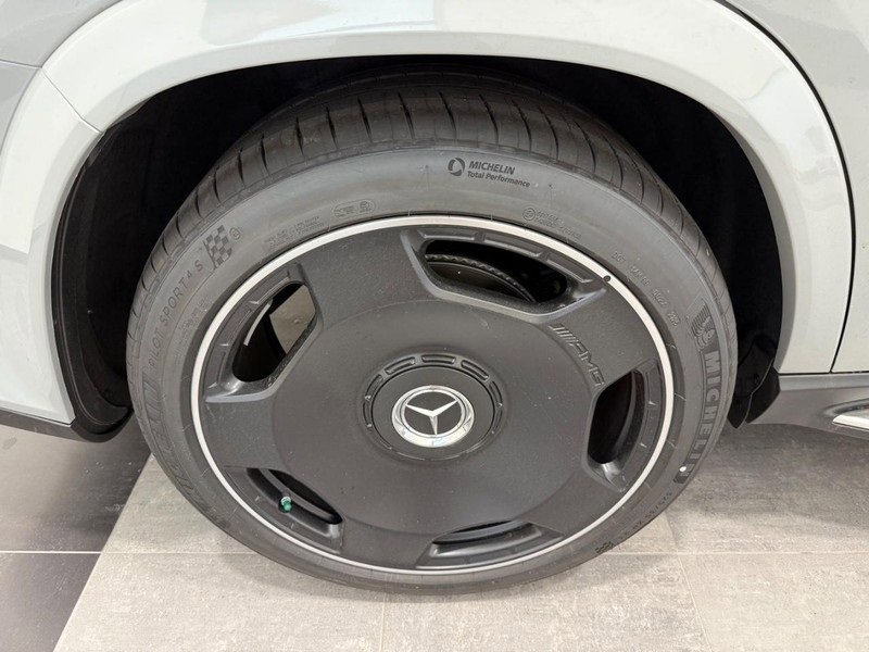 New 2026 Mercedes-Benz GLS 63 AMG 4MATIC image 3