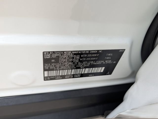 Used 2025 Toyota RAV4 XLE image 35