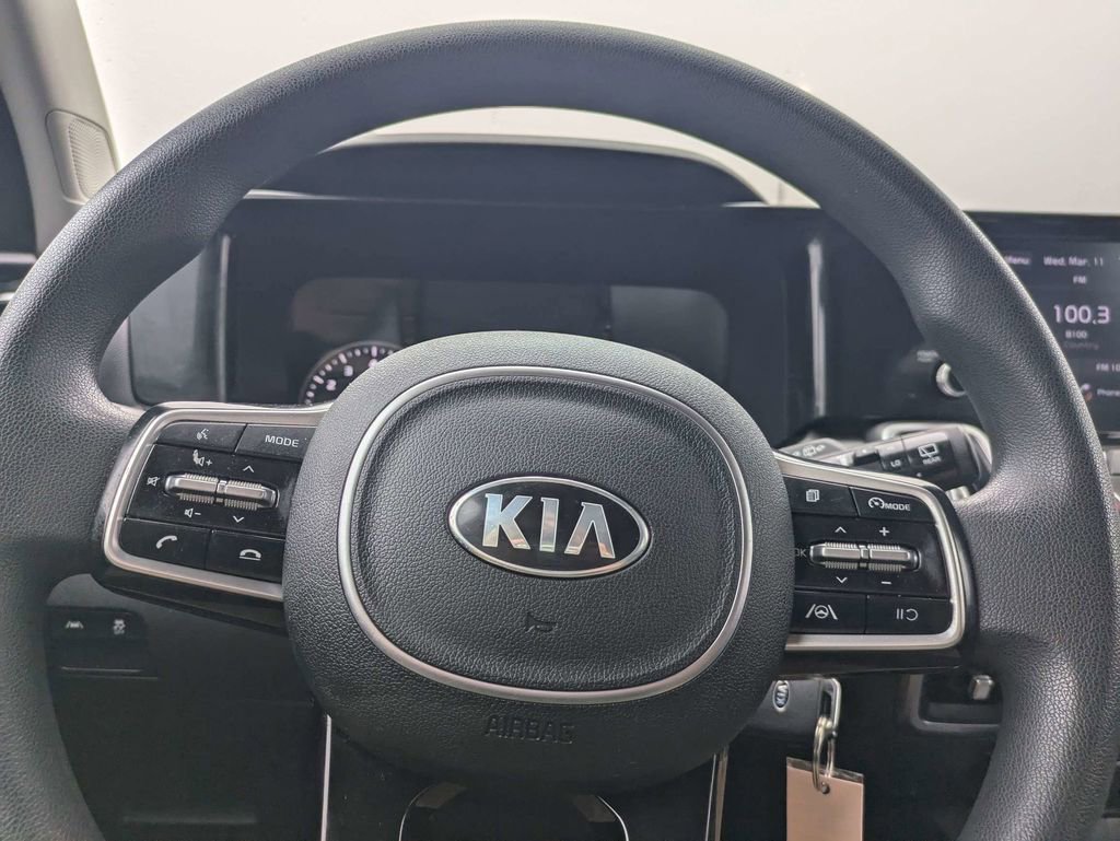 Used 2021 Kia Sorento LX image 28