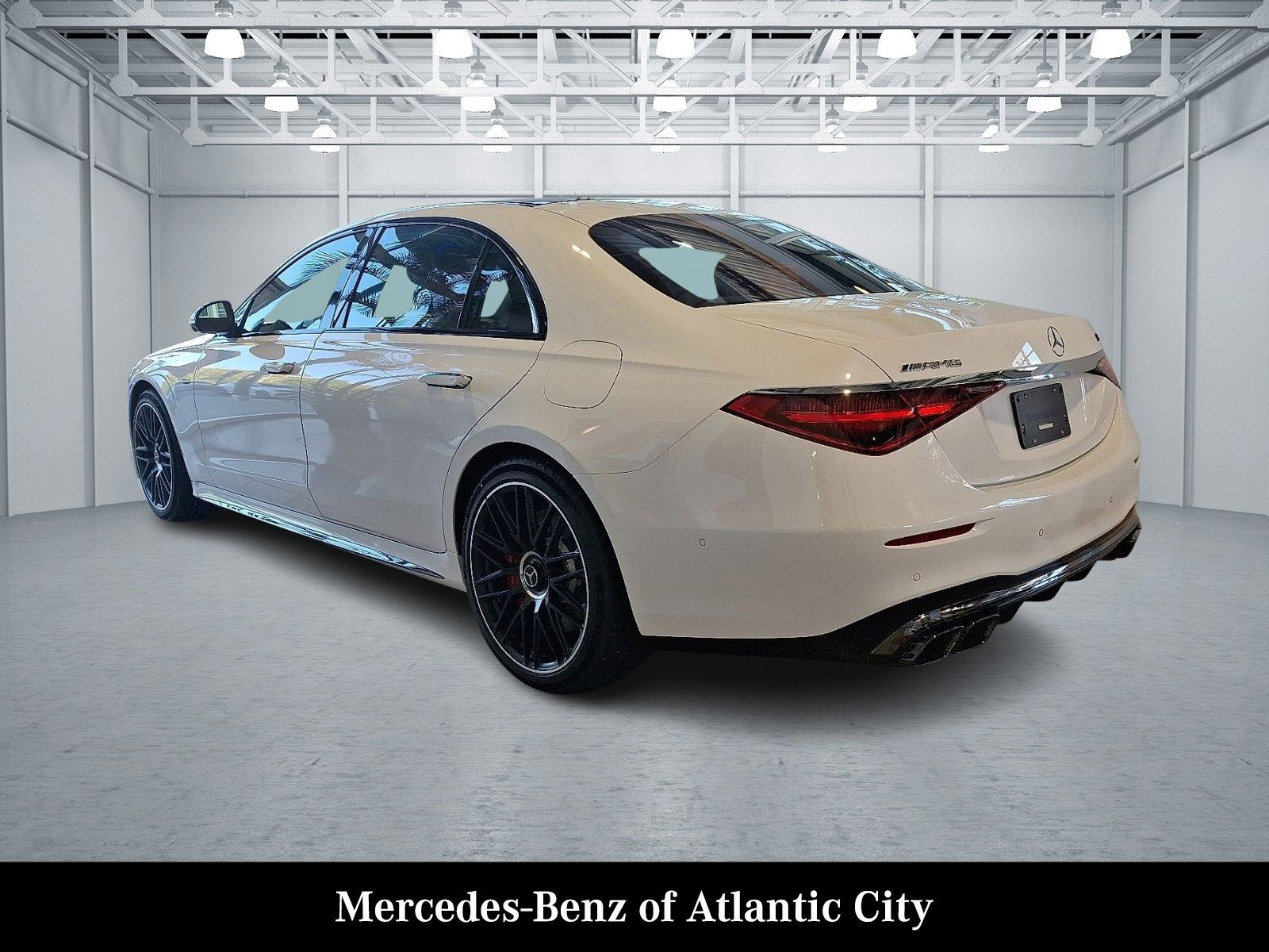 New 2026 Mercedes-Benz S 63 AMG S image 3