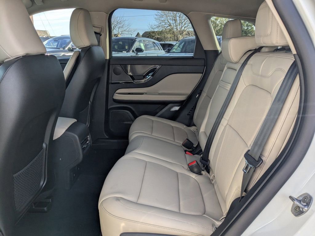 New 2026 Lincoln Corsair Grand Touring image 16