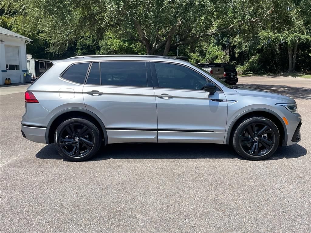 Used 2023 Volkswagen Tiguan SE R-Line FWD video 2