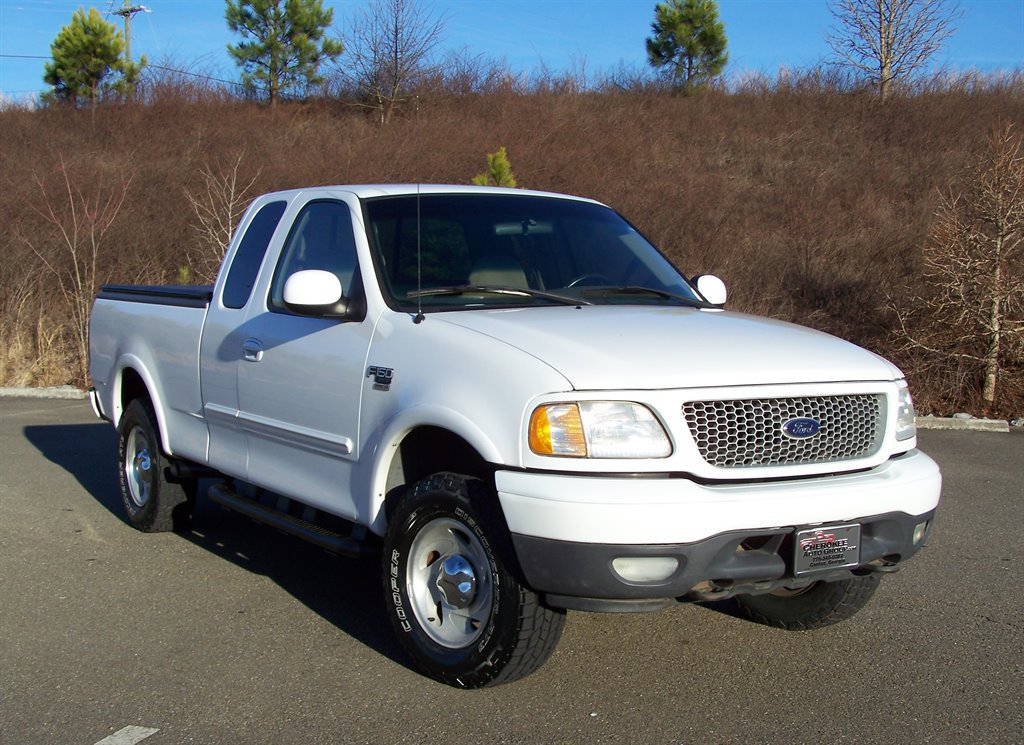 Used 1999 Ford F150 XLT image 3