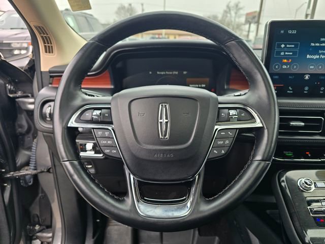 Used 2023 Lincoln Nautilus Reserve image 27