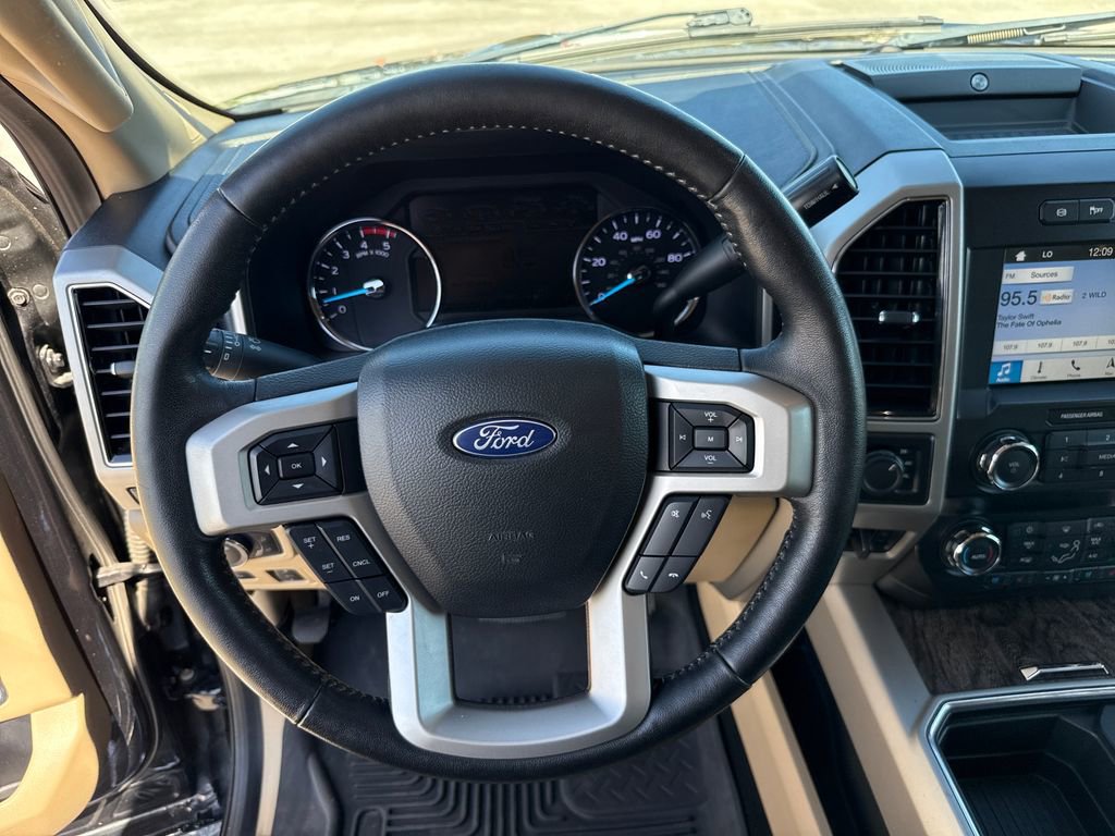 Certified 2019 Ford F350 Lariat w/ Lariat Ultimate Package image 15