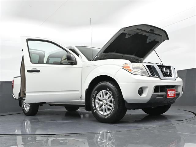 Used 2015 Nissan Frontier SV RWD image 45