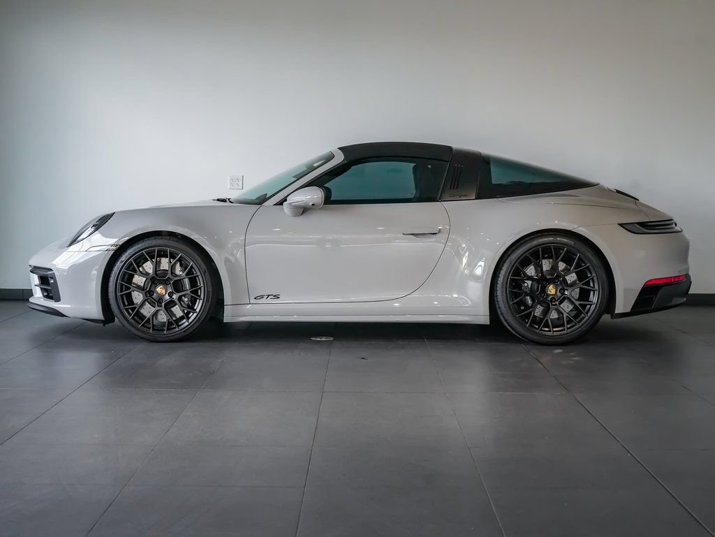 Certified 2023 Porsche 911 Targa 4 GTS AWD/4WD image 2