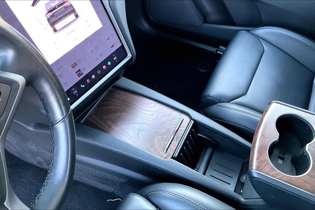 Used 2019 Tesla Model X 100D image 15