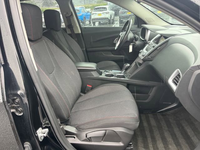 Used 2017 Chevrolet Equinox LT w/ Convenience Package AWD/4WD image 9