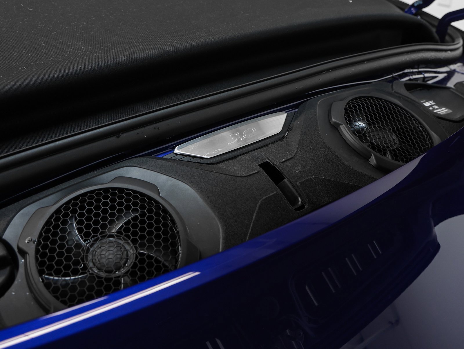 Used 2025 Porsche 911 Carrera image 22