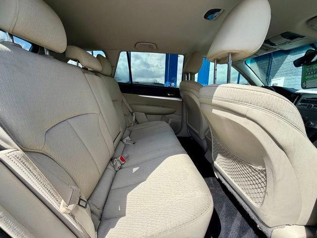 Used 2011 Subaru Outback 2.5i Premium image 16