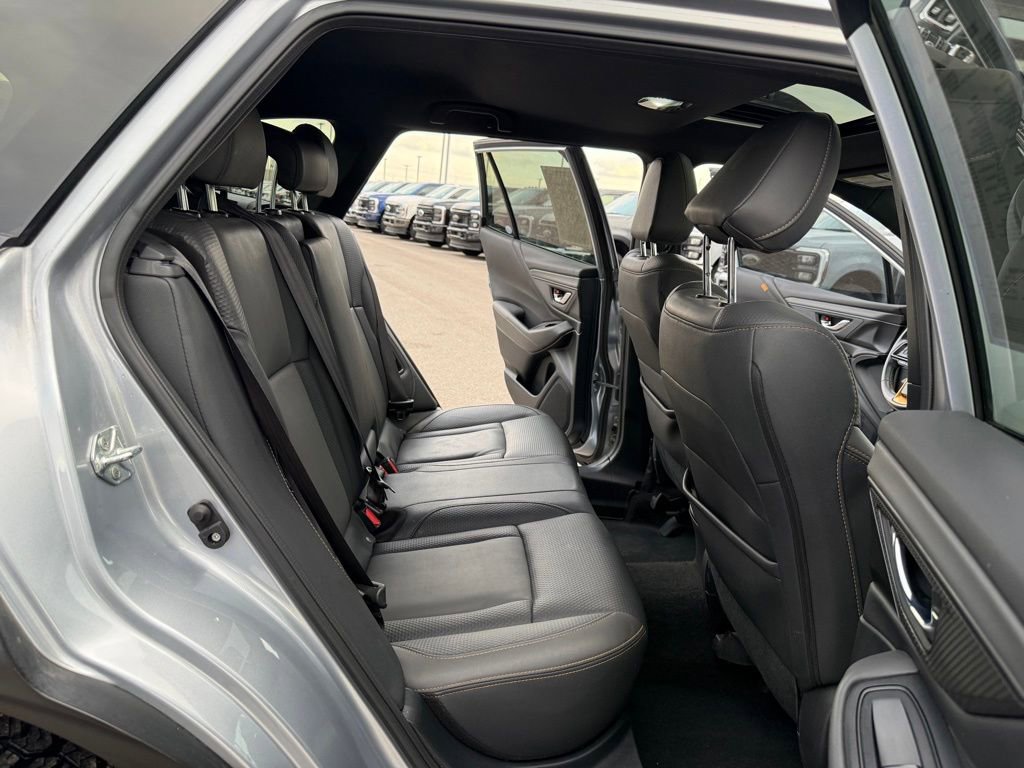 Used 2022 Subaru Outback Wilderness image 19