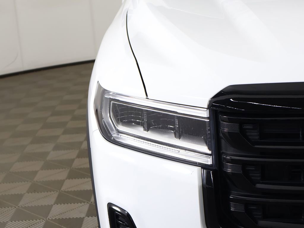 Used 2023 GMC Acadia SLE w/ Driver Convenience Package image 15