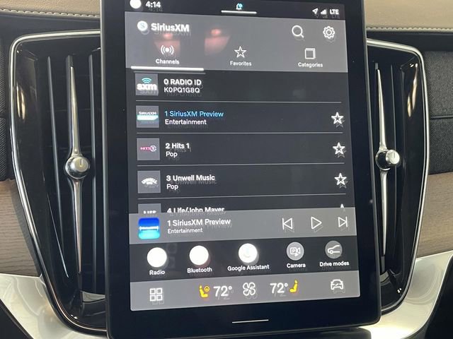 Used 2025 Volvo XC90 B6 Plus image 17