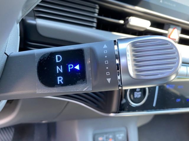 Used 2025 Hyundai Ioniq 5 SEL image 18