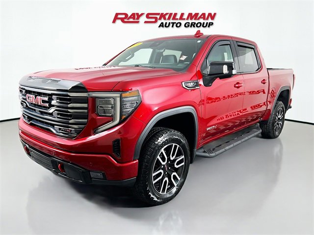 Used 2025 GMC Sierra 1500 AT4 w/ AT4 Premium Package image 3
