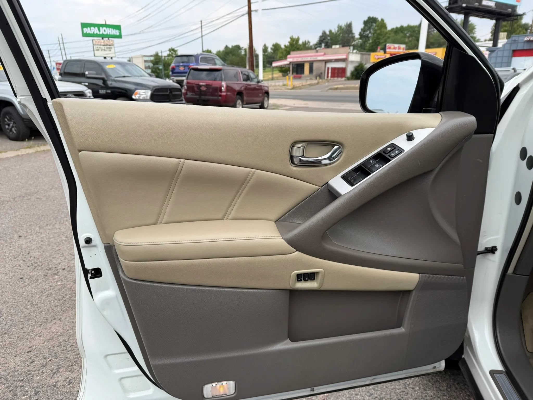 Used 2012 Nissan Murano SL AWD/4WD image 12