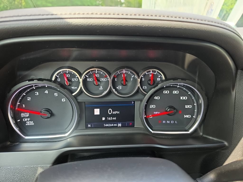 Used 2020 Chevrolet Silverado 1500 LTZ w/ LTZ Plus Package AWD/4WD image 10