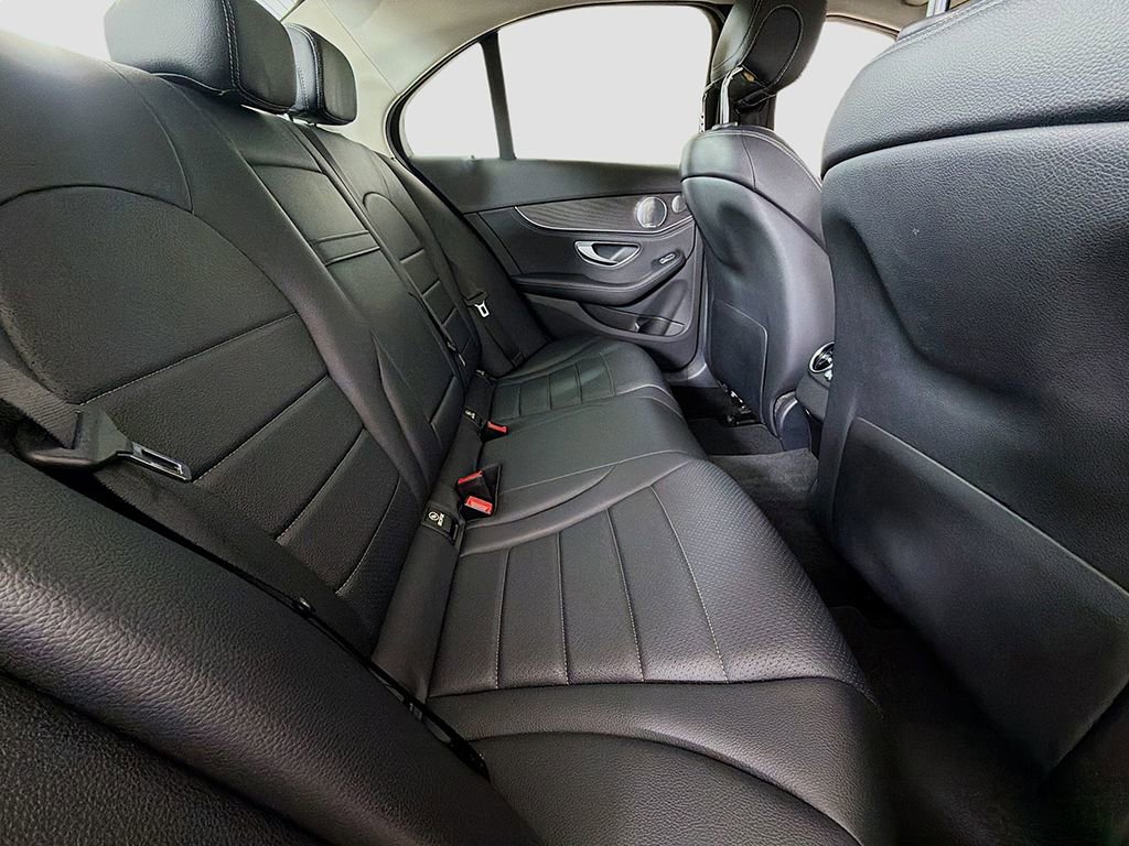 Used 2015 Mercedes-Benz C 300 4MATIC Sedan image 24