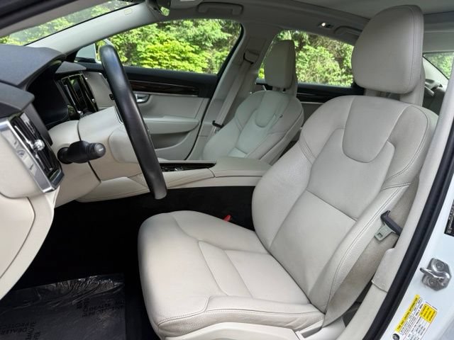 Used 2018 Volvo S90 T6 Momentum w/ Convenience Package AWD/4WD image 10
