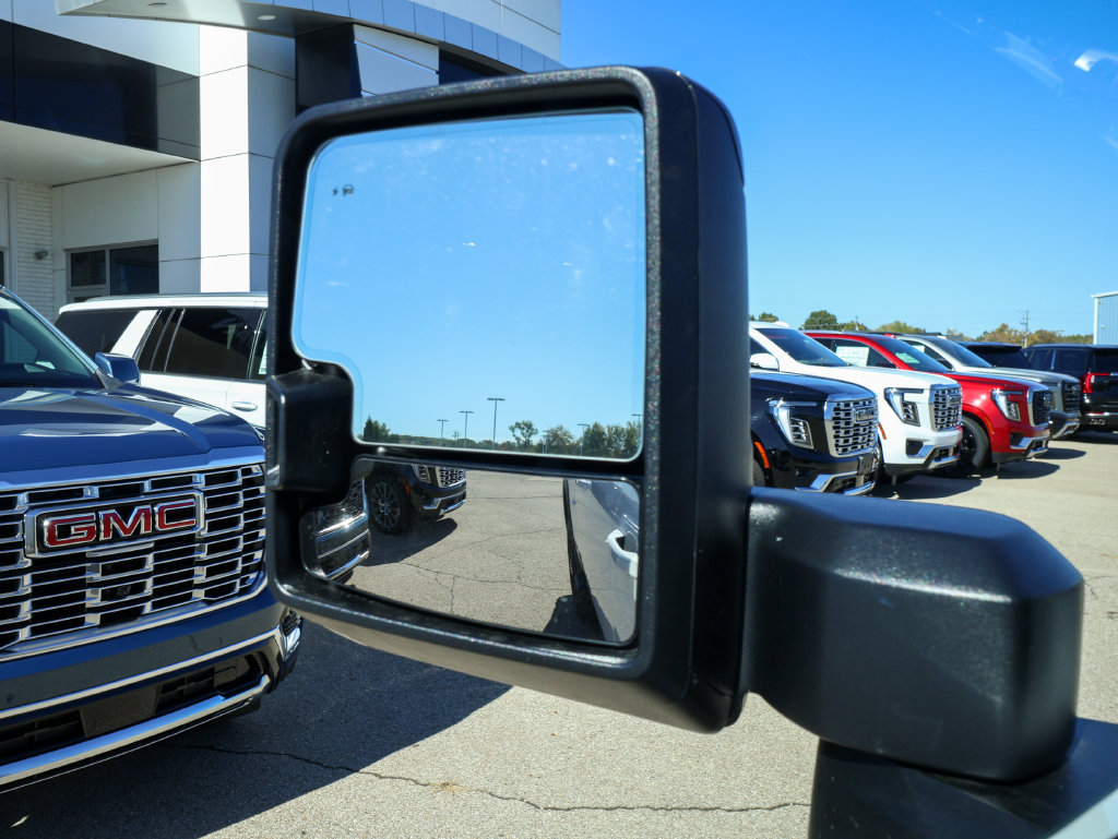 New 2026 GMC Sierra 2500 AT4 w/ AT4 Premium Plus Package AWD/4WD image 32