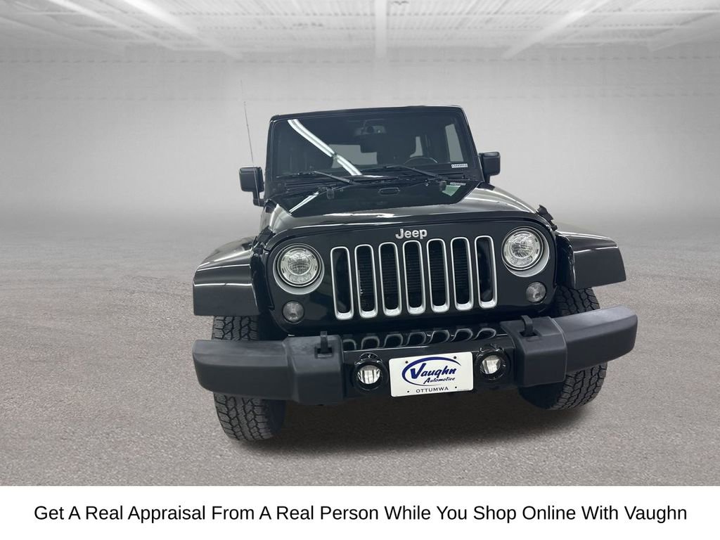 Used 2017 Jeep Wrangler Unlimited Sahara w/ Connectivity Group image 5